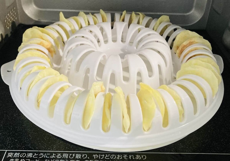 ダイソー「電子レンジチップスメーカー」