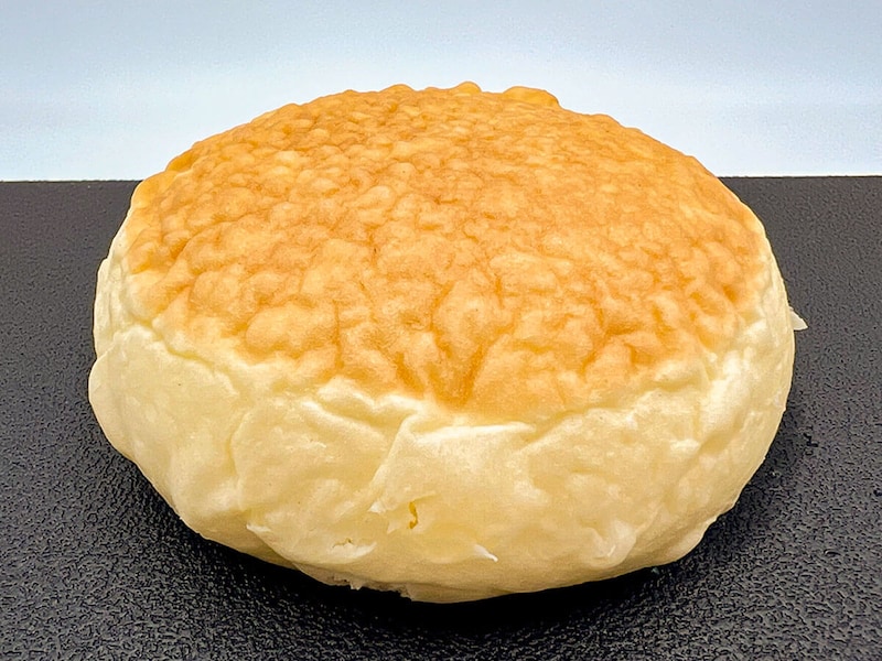 ファミマ「森永製菓監修　バター香るホットケーキまん」