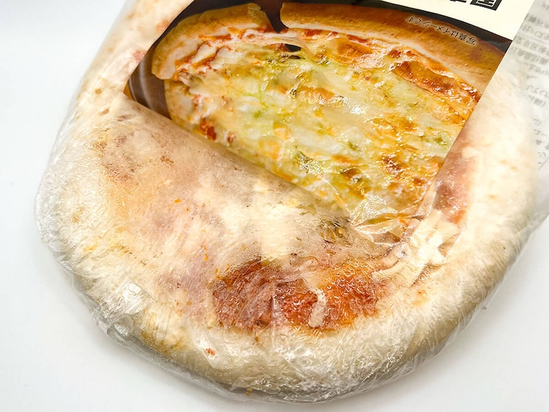 無印良品国産バジルのマルゲリータピザ