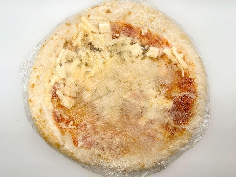 無印良品国産バジルのマルゲリータピザ