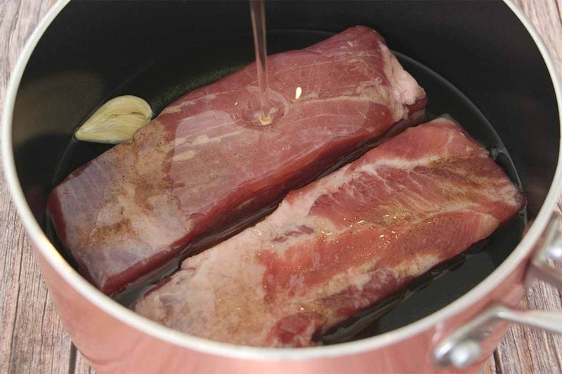 タサン志麻さん「豚バラ肉のコンフィ」