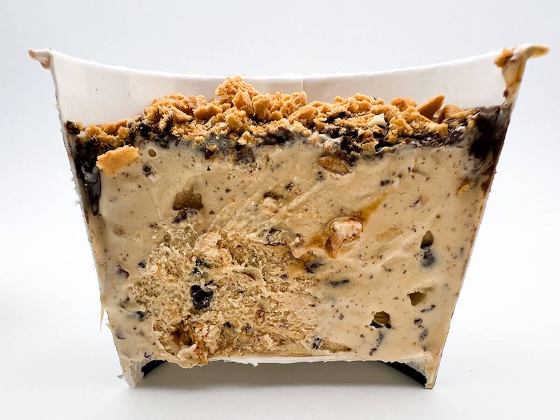 セブンイレブン限定「N.Y.C.SAND N.Y.リッチスカッチサンド＆Wチョコレートアイス」