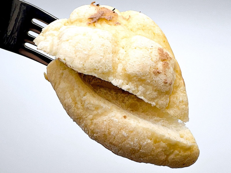 ファミマトリプルチョコメロンパン