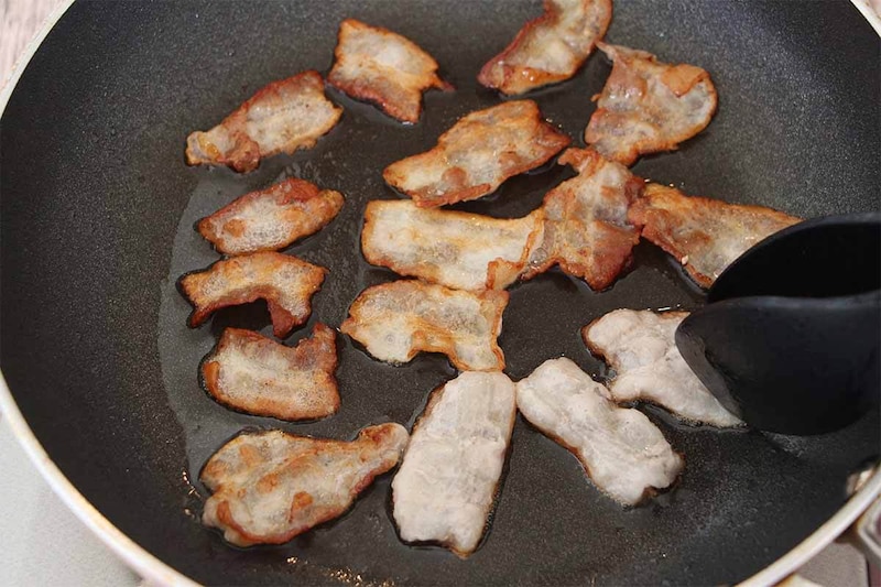 タサン志麻さん「カリカリ豚肉サラダ」