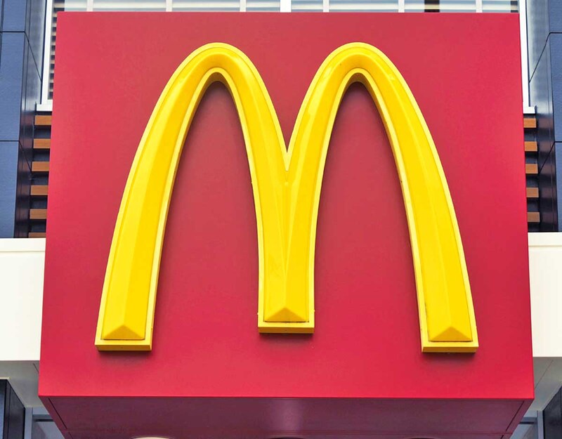 「マックフルーリー マイメロディ&クロミ ブルーベリーヨーグルト味」が話題