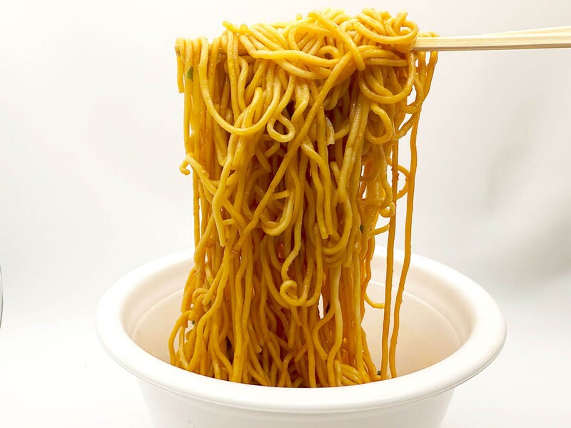 「日清焼そばU.F.O.爆盛バーレル 油そば」