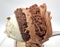 ローソン、やっぱすごいわ「今までで一番好き」「天国じゃん」大人気スイーツが争奪戦！