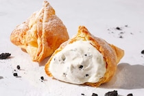 東京ミルクチーズ工場 Cow Cow Kitchen、『ミルクパイクッキー&クリーム』を期間限定で発売