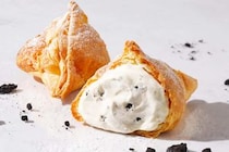 東京ミルクチーズ工場 Cow Cow Kitchen、『ミルクパイクッキー&クリーム』を期間限定で発売