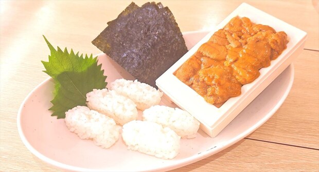 【くら寿司】“新物ウニ”が一枚板で！　手巻きセット発売　「新物うに」も230円…新フェア開始