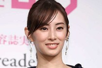 「ただただ美しい」　北川景子、女神な“ウエディングドレス”ショットに称賛の声！