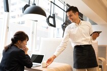 【豆知識】「えっ…！」　これが、外国人スタッフを増やしても「人手不足」解消につながらない理由です！