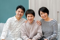 【令和の高校生】は《父親》のことを何と呼んでいるのか→半数以上を占めたのは「パパ」or「お父さん」どっち！？