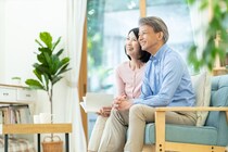 【納得すぎ】40代以上に人気の「お金のかからない趣味」ランキング　8400人超が選んだ1位は？