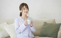 起床時はNG！？　「コーヒー」飲むのに“適したタイミング”とは　睡眠の専門家に聞く