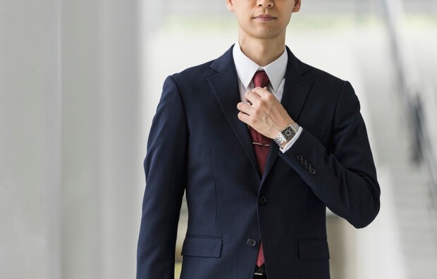 【恋愛】年収800万〜2000万円“高収入”男性の《本命候補》に入るのはどんな女性？→1位が超リアルだった！