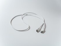 【豆知識】もうカバンの中でぐちゃぐちゃにならない！　自衛隊が伝授する“ケーブル結び”の簡単テクに「すごい！」「早速まねしてみます」