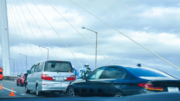 車運転中、他の車に追突された…加害者が無保険&支払い能力低いと、賠償請求できない!? 弁護士に聞く