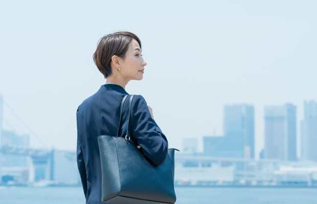 他国より“圧倒的に低い”日本の「女性管理職」比率…女性たちが抱える「管理職への懸念」の正体