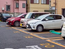 コインパーキング利用時、誤って別の「駐車位置番号」入力し精算　運営会社に返金請求できる？【弁護士が解説】