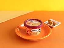 【ハーゲンダッツ】“カリカリ食感”ミニカップ「クランチアーモンドキャラメル」期間限定発売