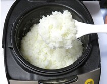 生活に不可欠な「炊飯器」　何年使える？　買い替えの目安は？