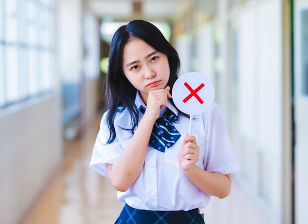 今思うと理不尽すぎる…実は多い「ブラック校則」を経験した人たち　SNS「休日も制服着用」「ハサミで強制カット」衝撃エピ続々