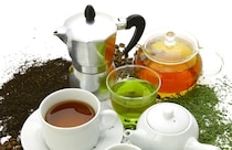 実は原料が同じ「緑茶」と「紅茶」　栄養＆美容面に違いはあるの？