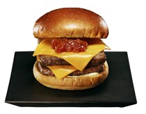 【モスバーガー】のプレミアムシリーズ「モスの匠味」が復活！　肉を楽しむご褒美バーガー「黒毛和牛のダブルチーズバーガー」数量限定発売