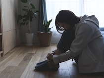 24歳ひきこもり長女が「うつ病」と診断　対策を3年以上“先延ばし”した母が直面した「まさかの現実」