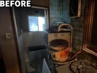 ボロボロだったキッチンが…明るい「洗面脱衣所」に生まれ変わる！　たった一人の《空き家リフォーム》結末に称賛の声