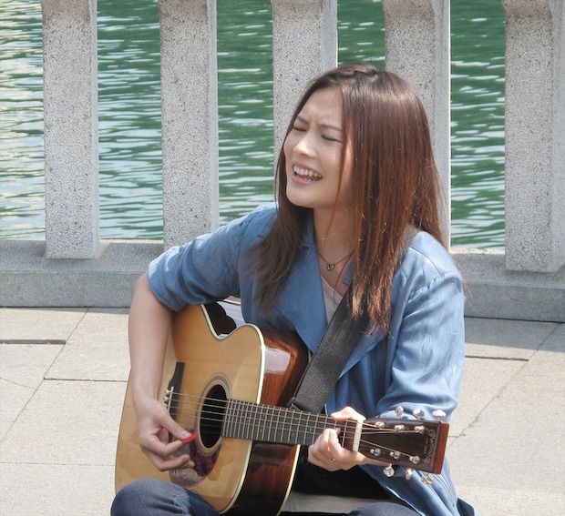 カラオケ「DAM」2025年間ランキング 「リバイバル平成ソング」部門 3位YUI「SUMMER SONG」、2位広瀬香美「ロマンスの神様」…1位は?