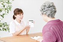 「介護にかかる費用」実のところ、いくら？　介護福祉士が教える「今からできる備え」