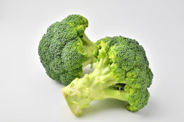 意外と知られていない…キユーピーが紹介する「ブロッコリー」の“正しい洗い方”に「全く洗わずにゆでていた」