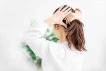 【ヘアアレンジ】2025冬は“引き算”が旬　美容師がアドバイス