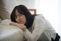 年末年始で“暴飲暴食”　胃腸のむかつき、腹痛…実は危険な病気かも？