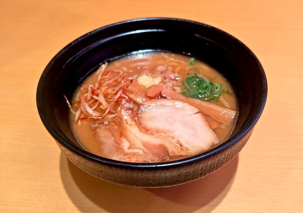 【スシロー】有名ラーメン店「すみれ」監修　480円～「札幌濃厚みそラーメン」発売