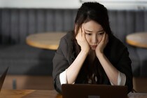 「孤独」でも平気な人、不安な人の“決定的な違い”とは？　心理カウンセラーが説く自分自身と向き合うコツ