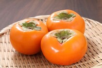 【実際の画像あり】柿の表面についた“白い粉”→管理栄養士「すぐ拭くのはむしろもったいないです」