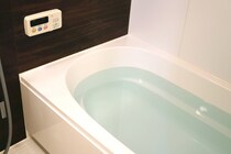 【真偽】「入浴が面倒＝うつ病」は本当？　“真偽”を精神科医に聞く