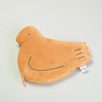 【突然の発表】「鳩サブレー」型ポーチ発売にSNS沸騰！　「かわいい」「欲しい」