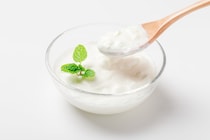 【意外】SNS「毎朝食べている」…「ヨーグルト」って夜に食べちゃダメ？　管理栄養士に聞いて分かった“驚きの事実”