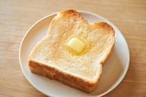 食パンだけじゃ不十分…朝にしっかり「栄養」取るには？　管理栄養士が教える“朝食向きの食べ物”