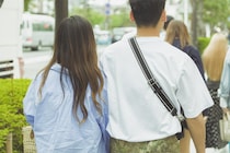 結婚以外の”幸せ”を2000人に聞く　世帯年収1000万以上と”それ未満”のリアルな本音