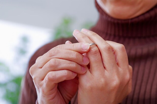 既婚女性の5割「離婚したいと、何度か考えた」生々しいホンネ　夫を選んだ理由は「なんとなく」？