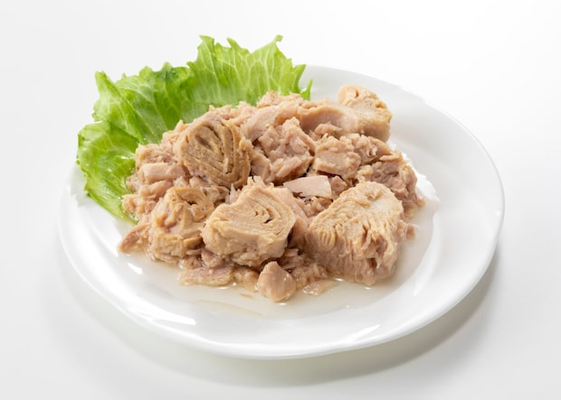 鉄分の吸収サポート…「ツナ缶」と相性抜群の食べ物とは　管理栄養士に聞くおすすめの組み合わせ