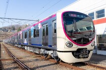 【京王電鉄】ベビーカー、車椅子が乗りやすい　大型フリースペース初設置の新型通勤車両「2000系」　運行開始