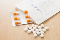 【要注意】「食前」に飲むよう指示された薬を飲み忘れた…食後に飲むのはNG？　安易な自己判断が“危険”なワケ