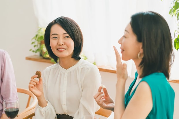 嫌われるのに「マウント」止まらないのはなぜ? 攻撃的態度の裏に隠れた“意外な弱点”とは