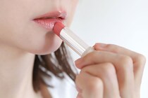 【画像】「どこまでOK！？」女性を悩ます《身だしなみのマナー》5選